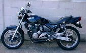 1994 Kawasaki Zephyr 750 photo